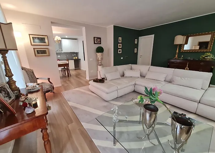 Regina 게스트하우스 3*